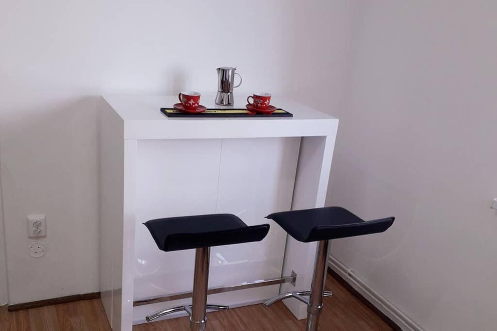 Aldine Comfort : Entire Apartment With 2 Bedrooms Sibiu Exterior foto